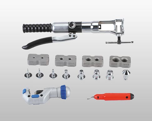 门窗施工全过�E�控制方案提供商